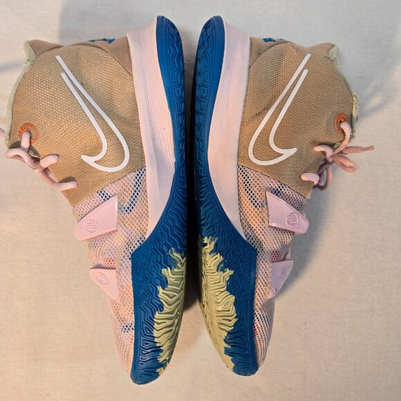 NIKE Kyrie 7 Exclusive "1 World 1 People" Regal Pink Sneakers Size 6.5Y 8W 6.5M - Picture 4 of 16